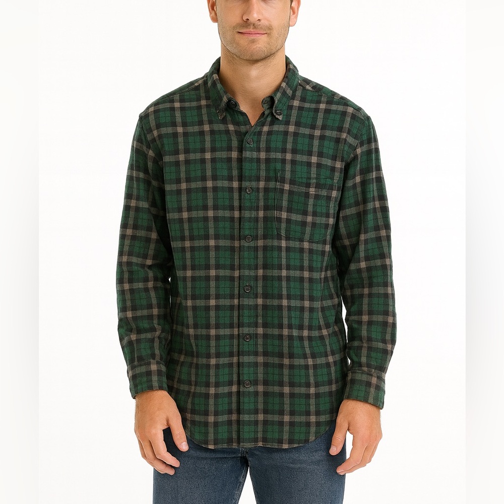 Vintage Duluth Trading Company Size Large Green Flannel Cotton Shirt.